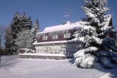 43a38bd0-614d-4076-e256-d891a7419cc4